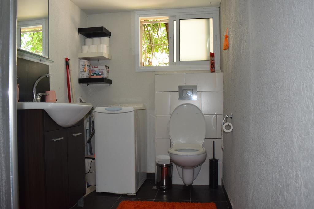 Studio Masaryk Apartment Bat Yam Ngoại thất bức ảnh